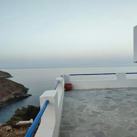 Liotrivi Blue 2 Holiday home Kythnos