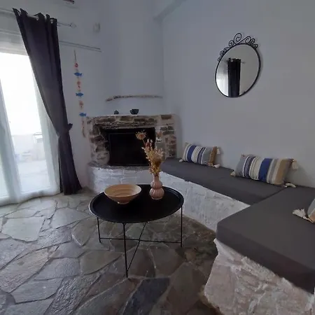 Liotrivi Blue 2 Kythnos