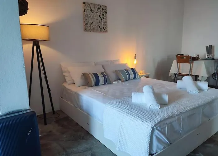 Liotrivi Blue 2 * Κύθνος