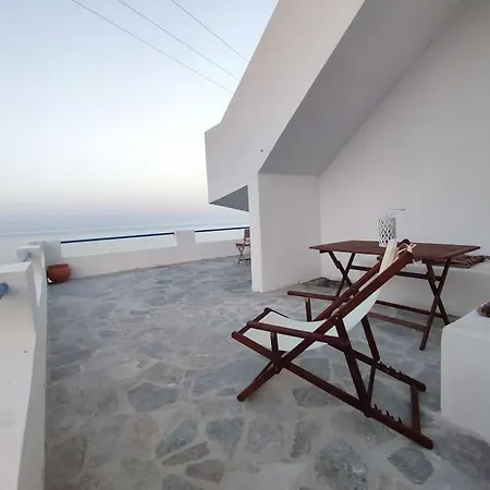 Ferienhaus Liotrivi Blue 2
