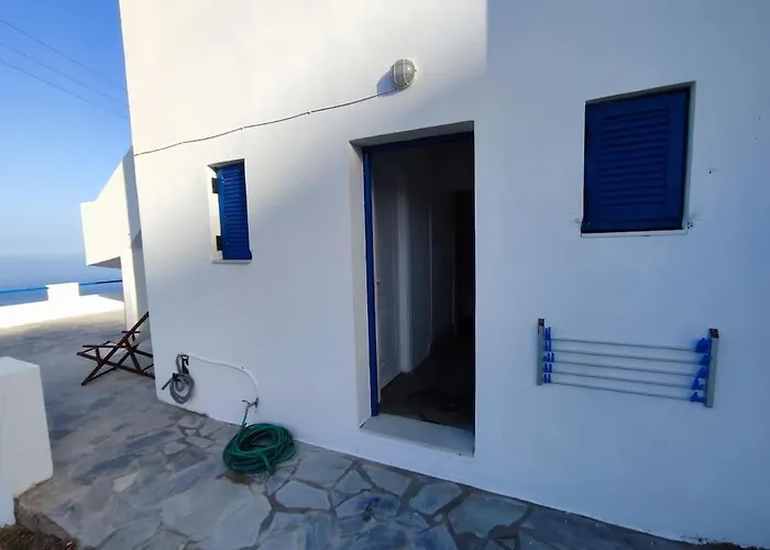 بيت للعطل Liotrivi Blue 2